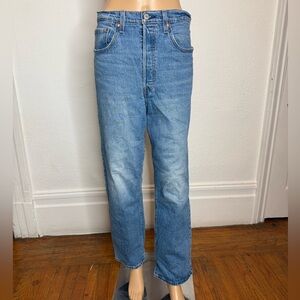 Levi's Ribcage Straight Leg Jean